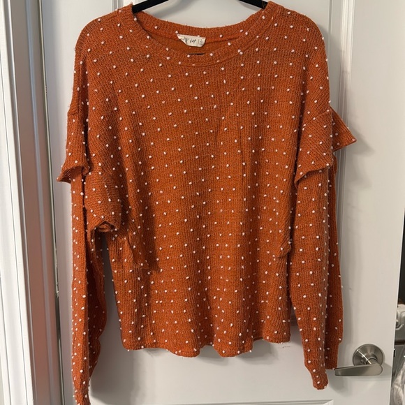 Burnt orange sweater with white polka dots - Picture 1 of 3